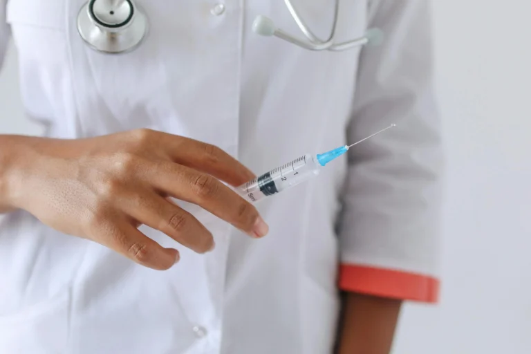 Side Effects of IVF Injections: What to Expect and When to Seek Help
